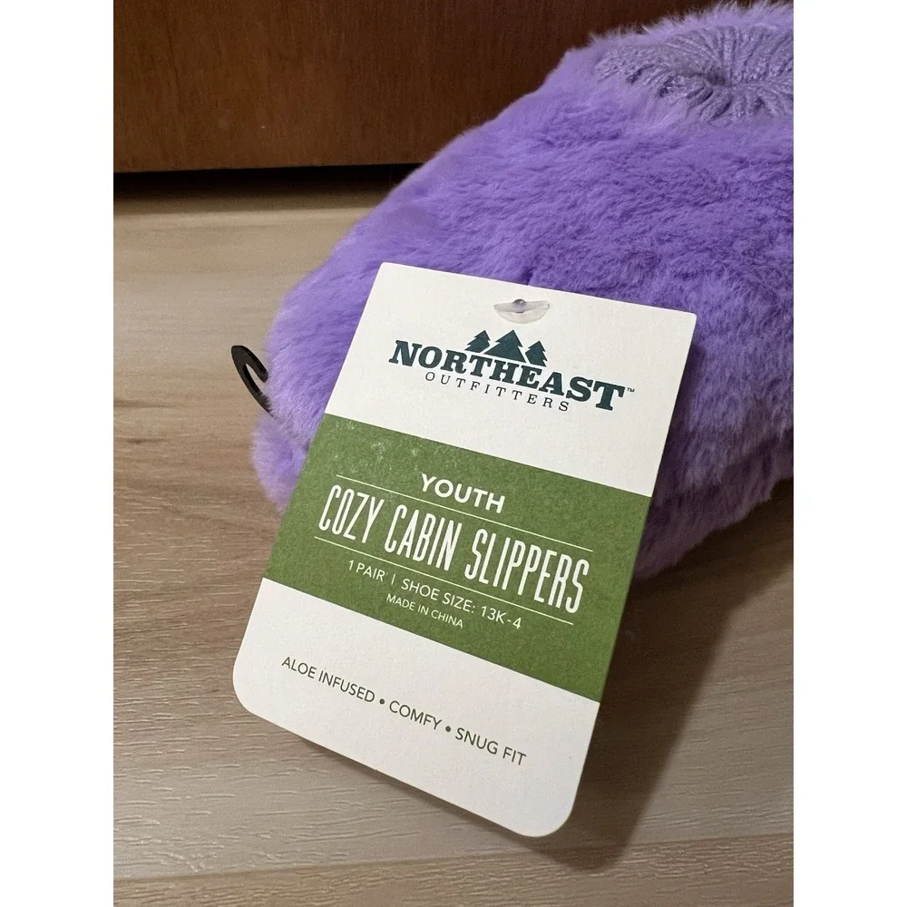 NWT Northeast Outfitters Cozy Cabin Aloe Infused‎ Slippers Purple Youth 13K-4